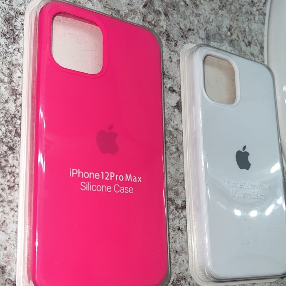 Hot pink/Neon pink iphone 12 pro max case